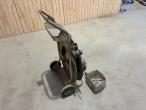 Cyklop steel strapping clamp and trolley 4