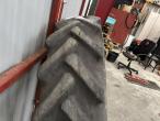 Tires 12.4/11-32 4