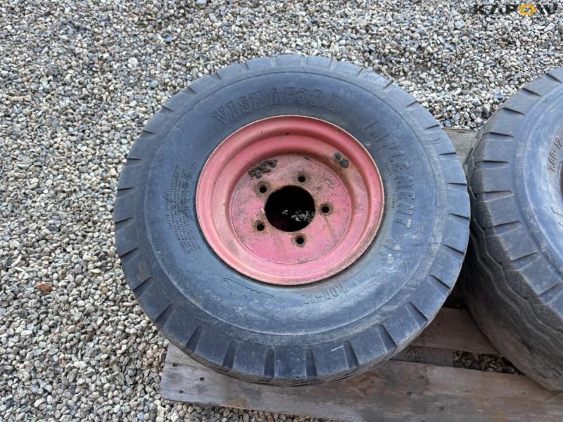 Tires 7.00-12 4 pcs. 9