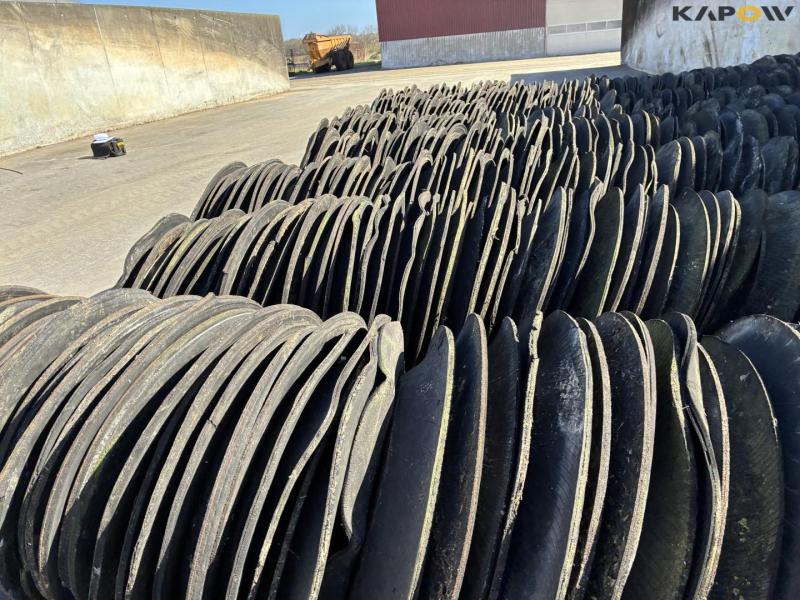 Cover sides for silo cover 6