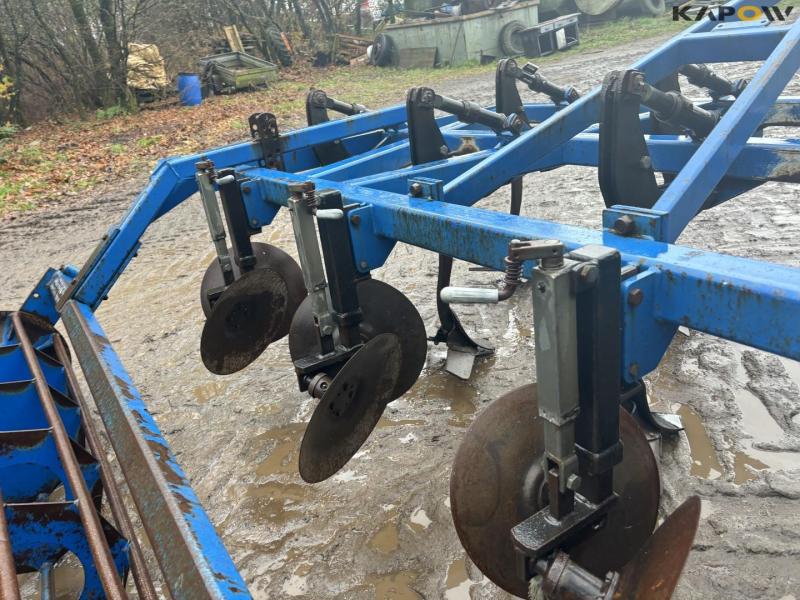 Dal-Bo Dinco 380 stubble harrow 19