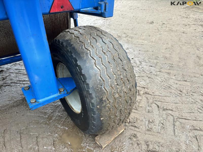 Dal-bo grass rollers with harrows 32