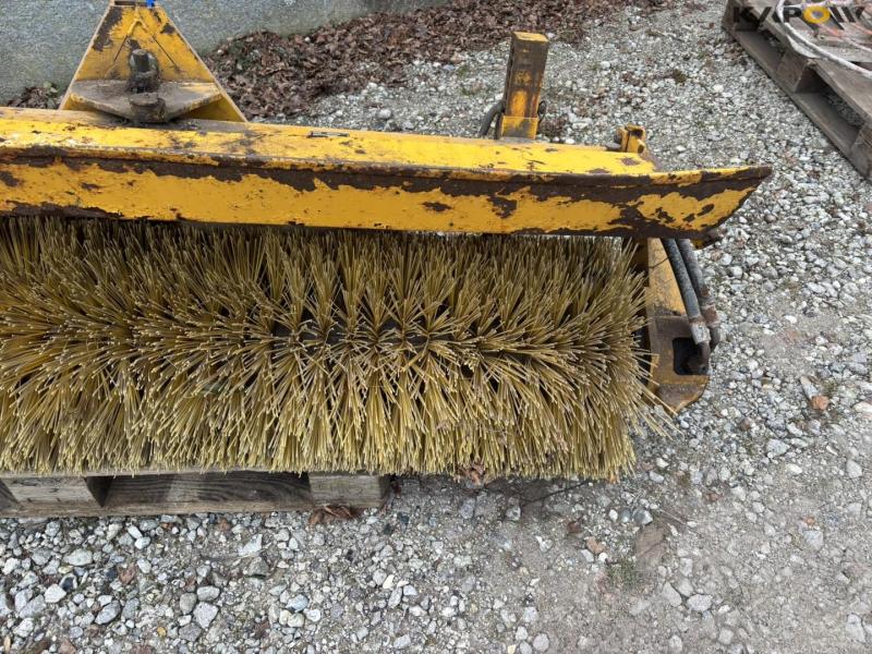 Danline HF15A broom 12