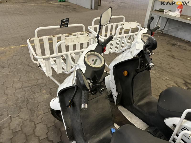 DAO 365 Electric moped 9