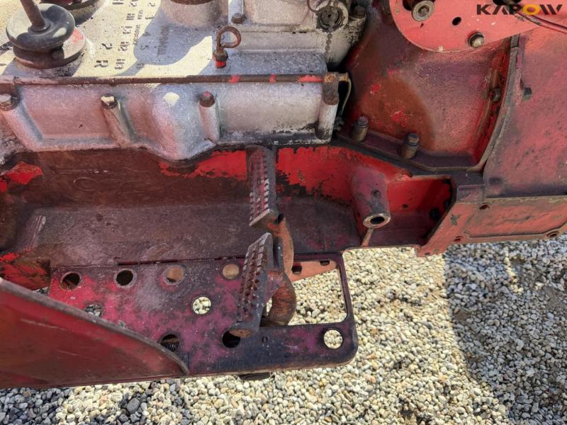 David Brown 880 tractor 23