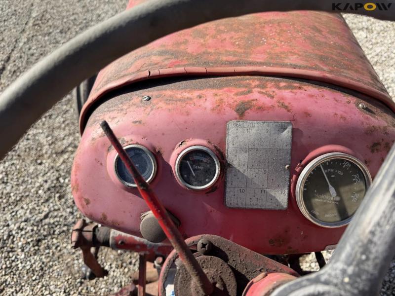 David Brown 880 tractor 27