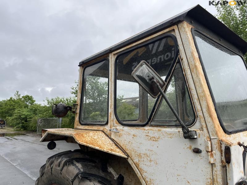 David Brown 990 front loader tractor 20