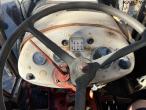 David Brown 990 front loader tractor 32