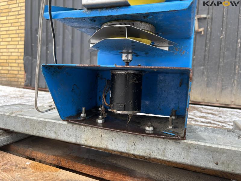 Dax SlugMaster seed drill 9