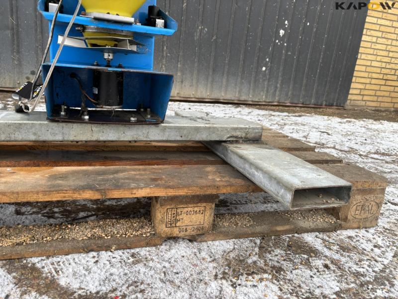 Dax SlugMaster seed drill 15