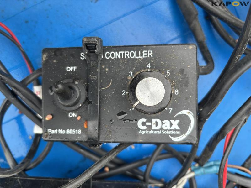 Dax SlugMaster seed drill 32