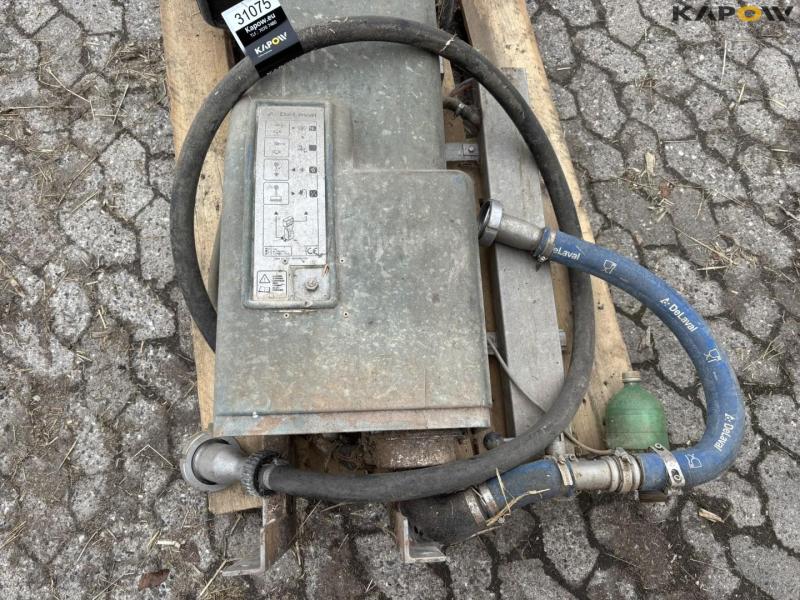 Delaval hygenius T200 washing robot 8