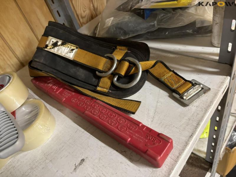 Parts for construction 16