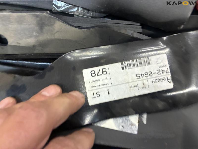 Parts for harrowing machines 29