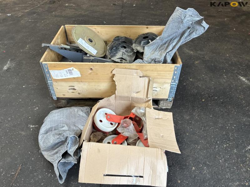 Parts for mowers 8