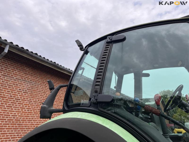 Deutz Fahr Agrotron tractor 22