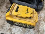 Dewalt DCE074R rotary laser with equipment 20