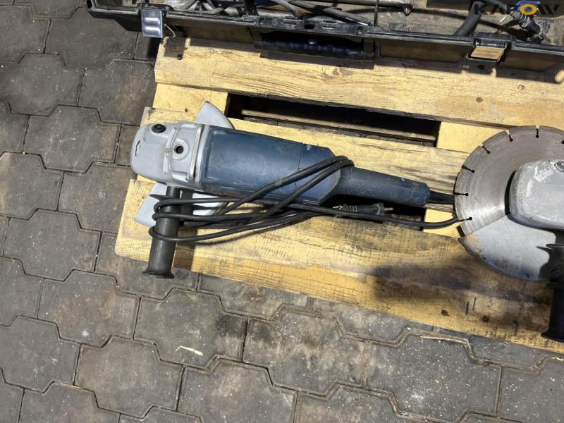 Dewalt and Bosch tools 11