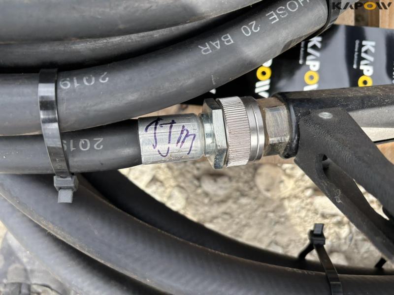 Diesel guns with hoses 13