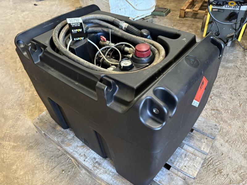 Diesel transport tank 300 litres 2