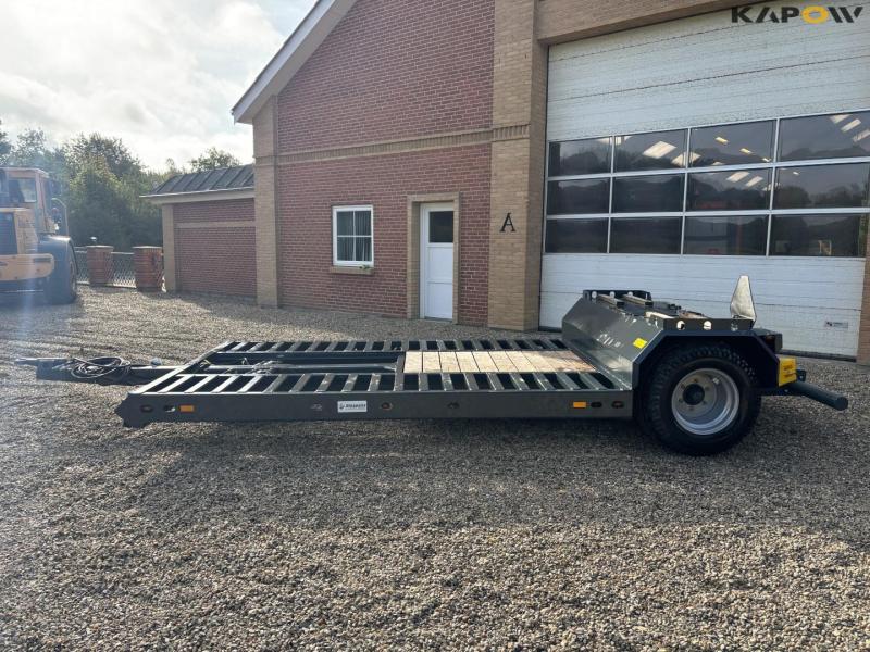 Dinapolis LL9 machine trailer 8