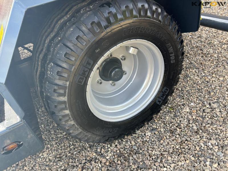 Dinapolis LL9 machine trailer 31