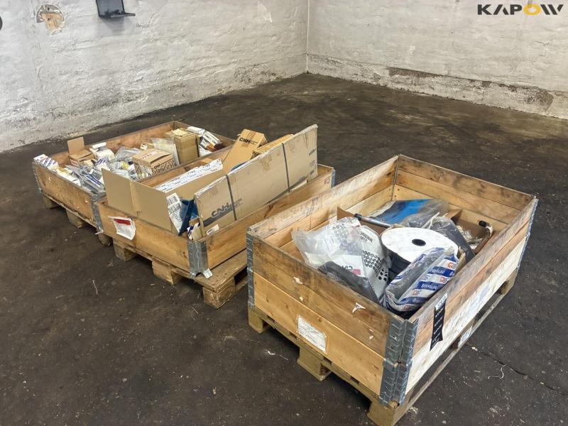 Various CNH spare parts 1