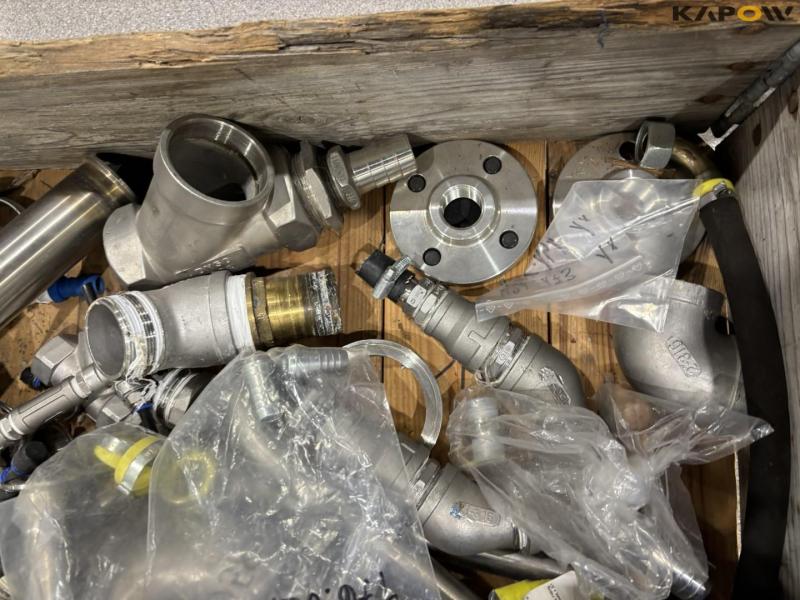 Miscellaneous parts and fittings 20