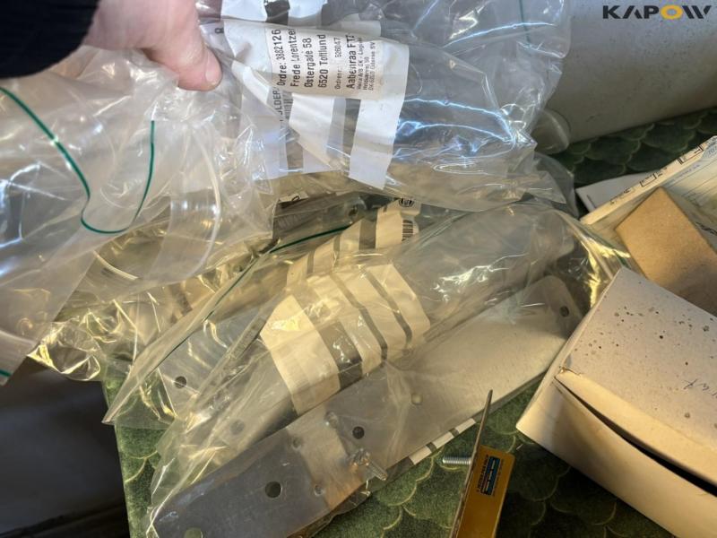 Miscellaneous parts 23