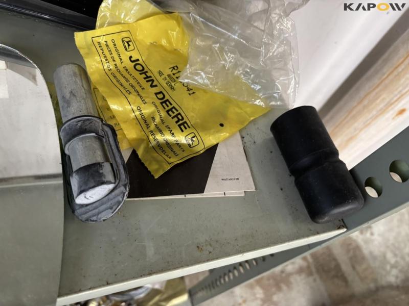 Miscellaneous parts 15