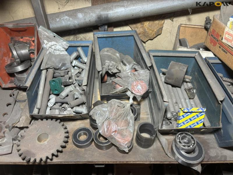 Miscellaneous parts 15