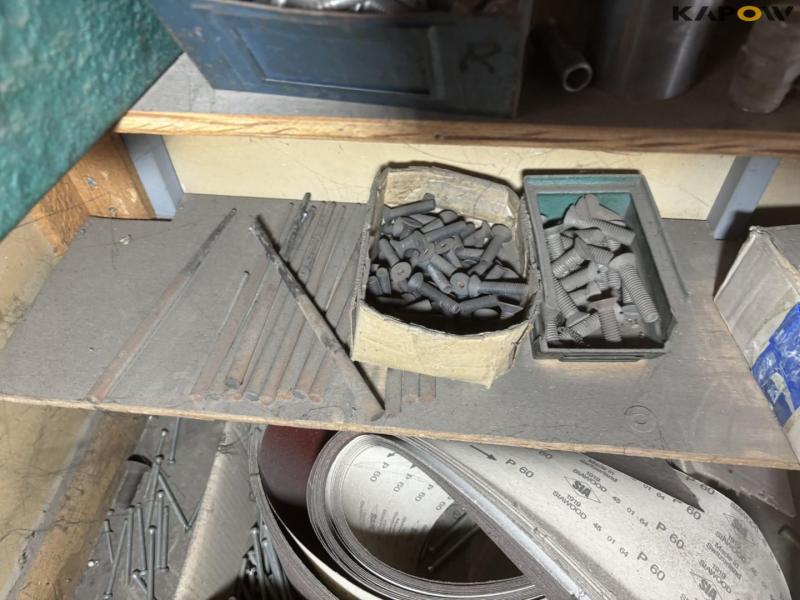 Miscellaneous parts 92