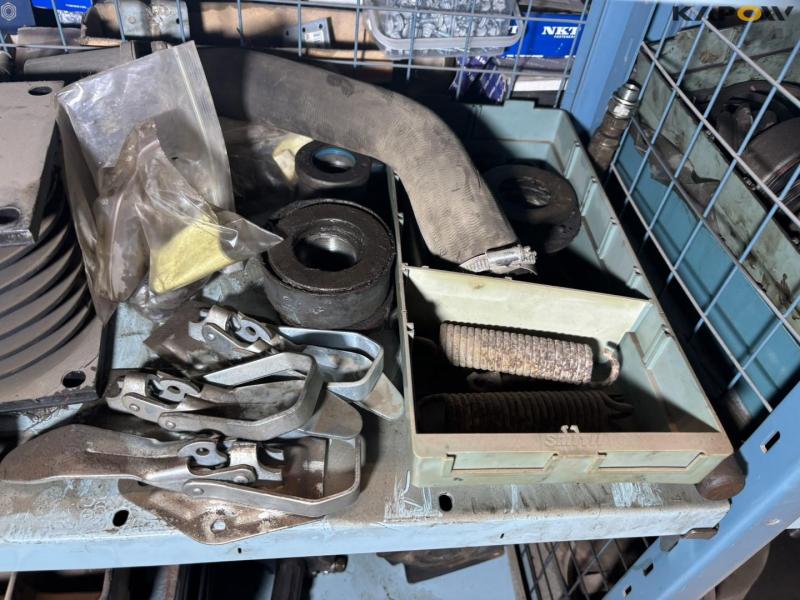 Miscellaneous parts 16