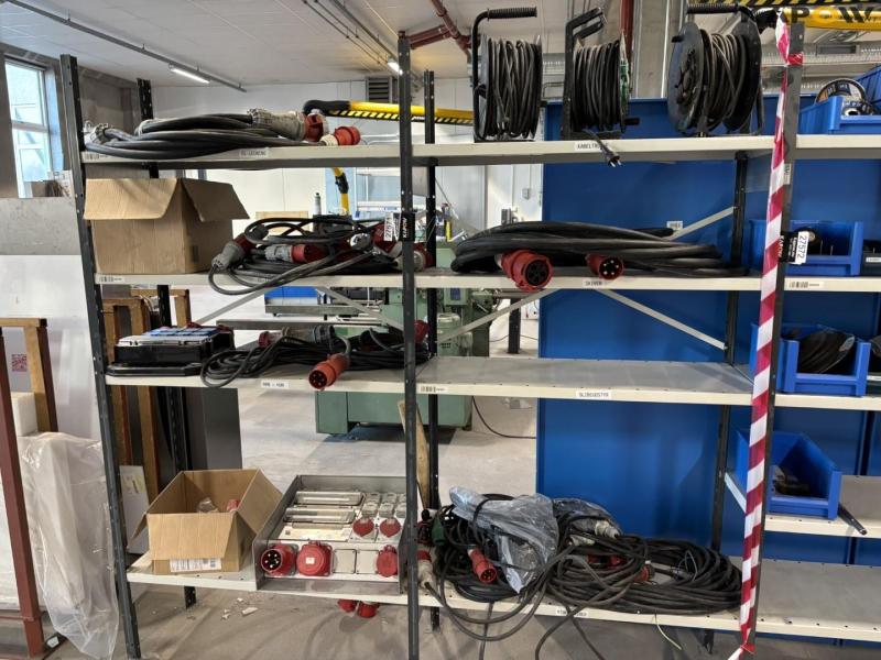 Miscellaneous electrical parts 1