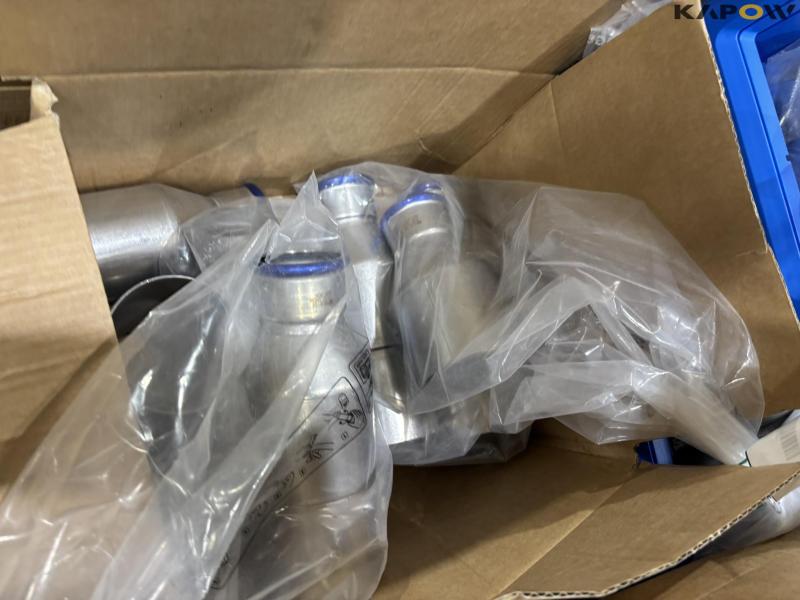 Various fittings - stainless steel 17