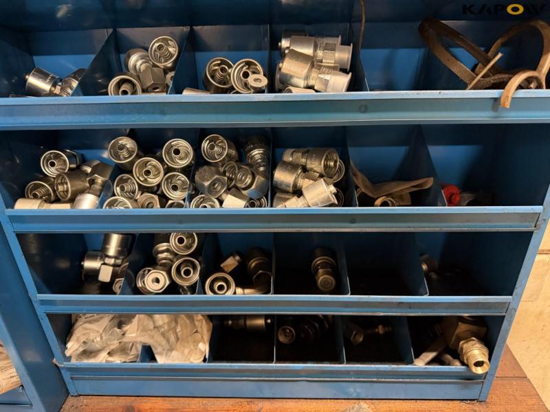 Various hydraulic parts 7