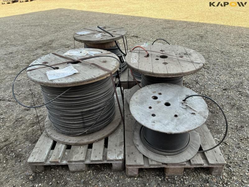 Miscellaneous cable 3