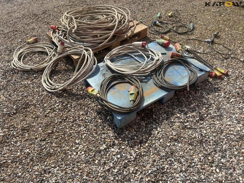 Various cables and connectors 3