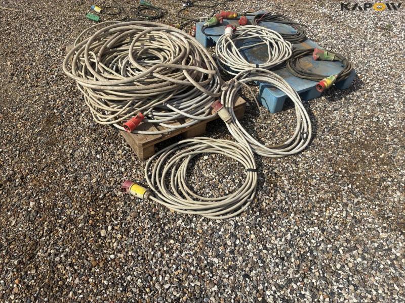 Various cables and connectors 4