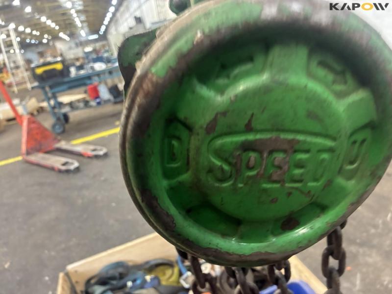 Various lifting, clamping equipment 7