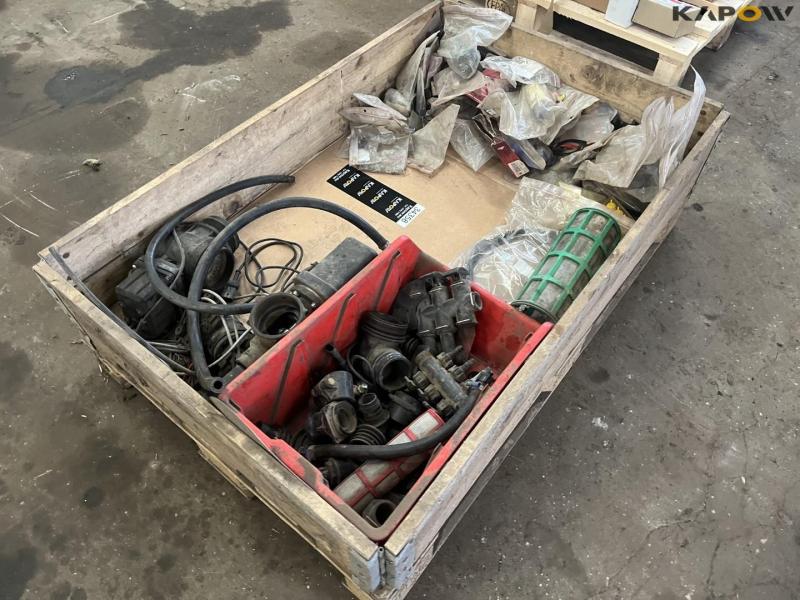 Various field sprayer spare parts 3