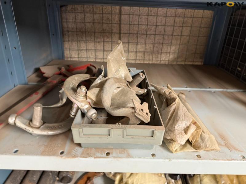 Various MF/New Holland baler spare parts 2