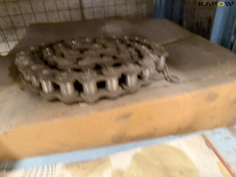 Various MF/New Holland baler spare parts 49