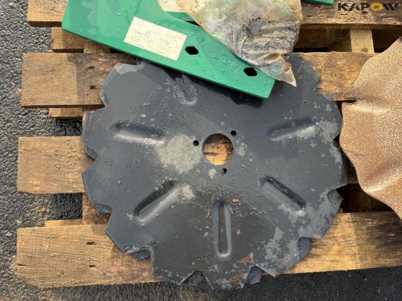 Various plow parts 10