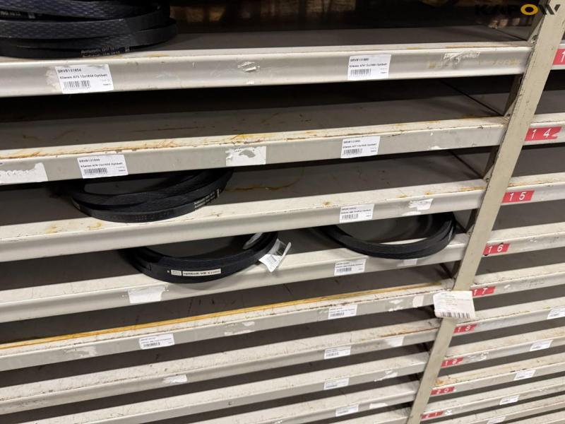Various straps 28