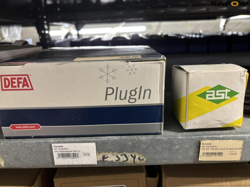 Various spare parts - new 219