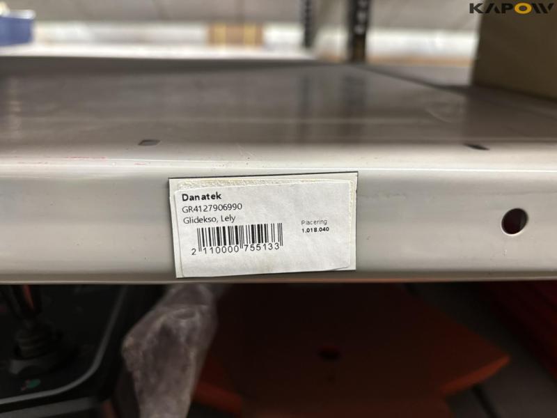 Various spare parts - new 325