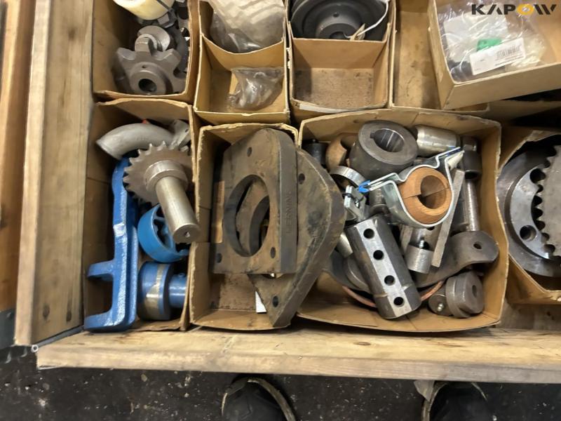 Various spare parts 21
