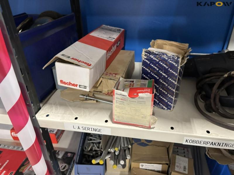 Various screws and bolts 8