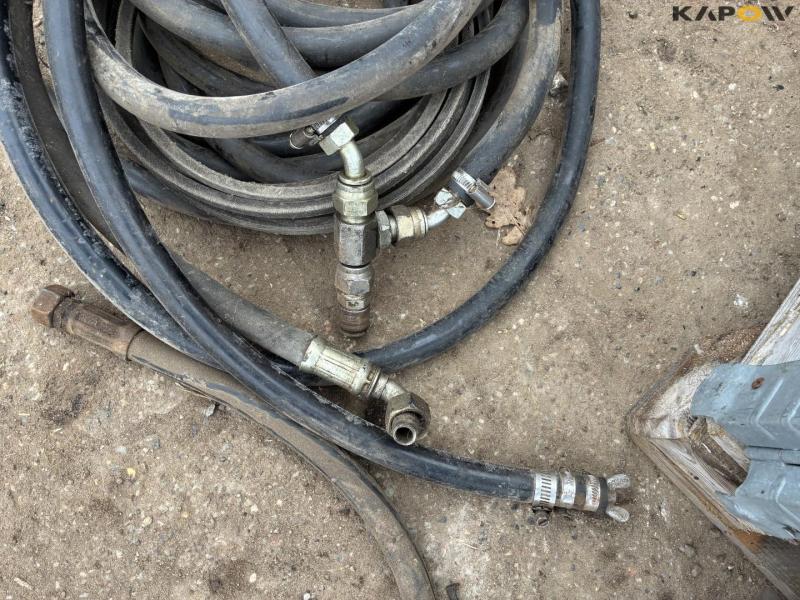Various hoses/belts and spare parts 15